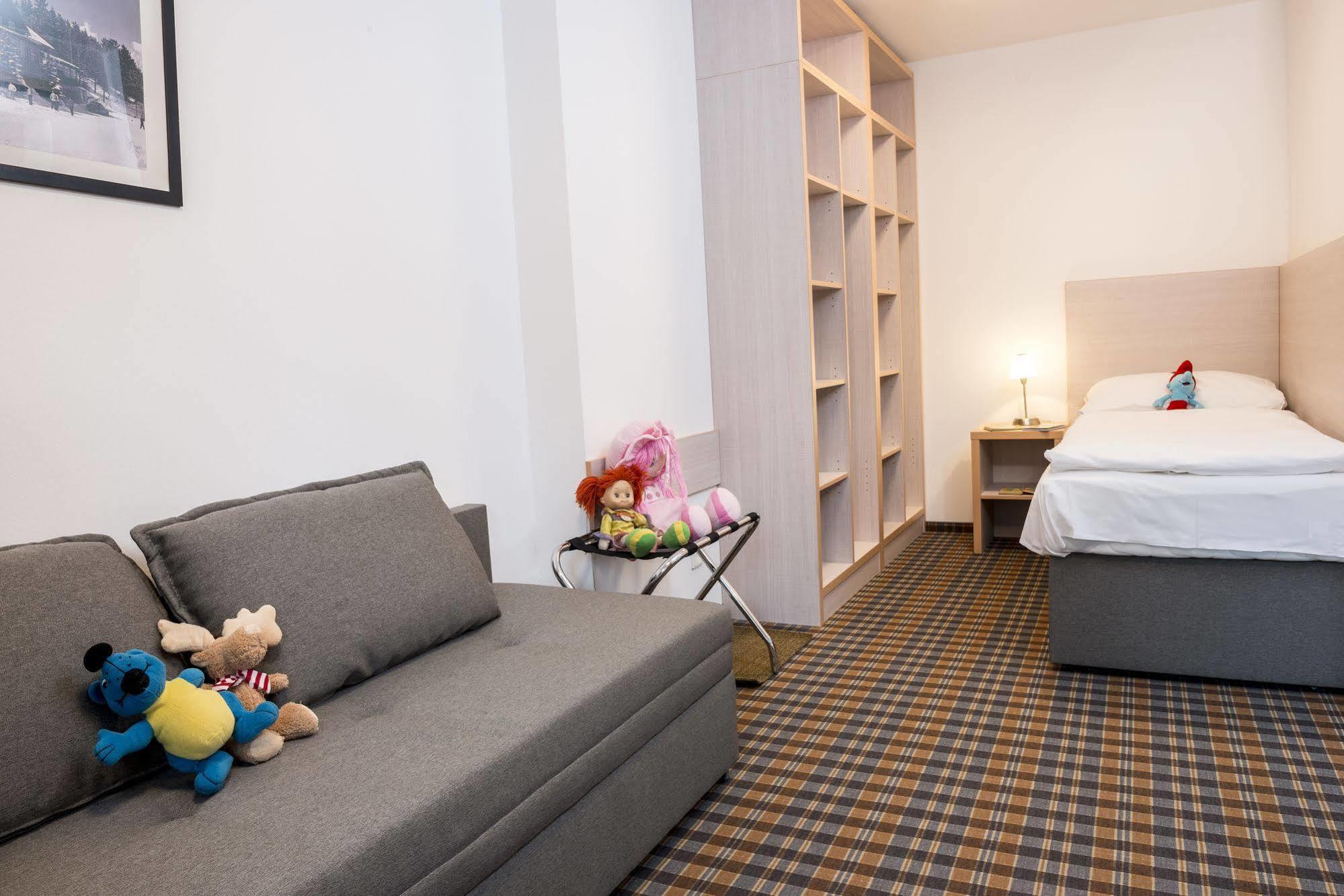 Horsky Hotel Dobra Chata Stachy Bagian luar foto